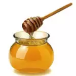5 Best Home Remedies for Lip Care in Kannada-itskannada 2