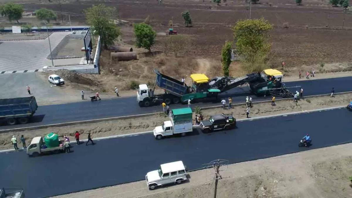 Nhai Creates World Record By Constructing 75 Km In Single Lane On Nh 53 In Maharashtra In Less Than Five Days