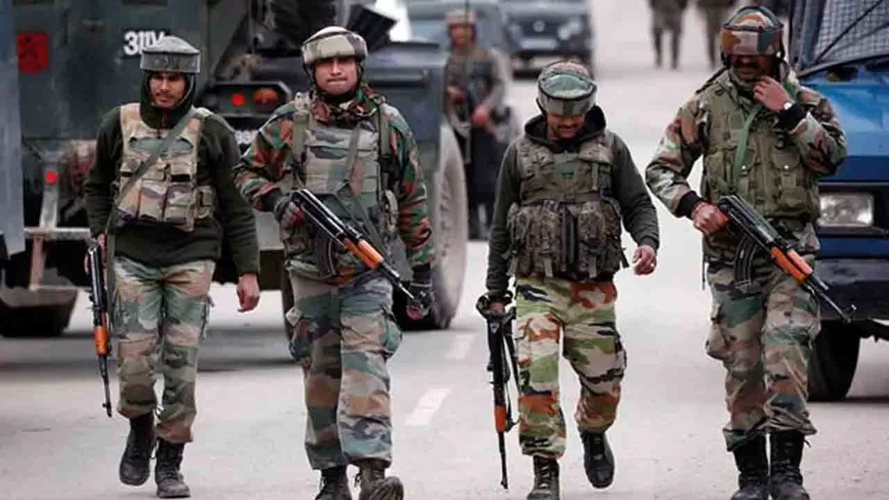 Terrorist Encounter, ಕುಲ್ಗಾಮ್‌ನಲ್ಲಿ ನಡೆದ ಎನ್‌ಕೌಂಟರ್‌ನಲ್ಲಿ ಹಿಜ್ಬುಲ್ಲಾ ಭಯೋತ್ಪಾದಕ ಹತ್ಯೆ - Kannada News