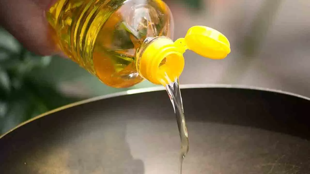 ಅಡುಗೆ ಎಣ್ಣೆ ಬೆಲೆ ಇಳಿಕೆಗೆ ಕೇಂದ್ರ ಸರ್ಕಾರ ಸೂಚನೆ