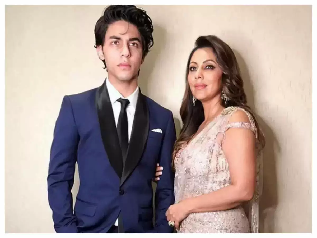 Gauri Khan Reacts First Time on Son Aryan Khan Drugs Case in Koffee with Karan Show