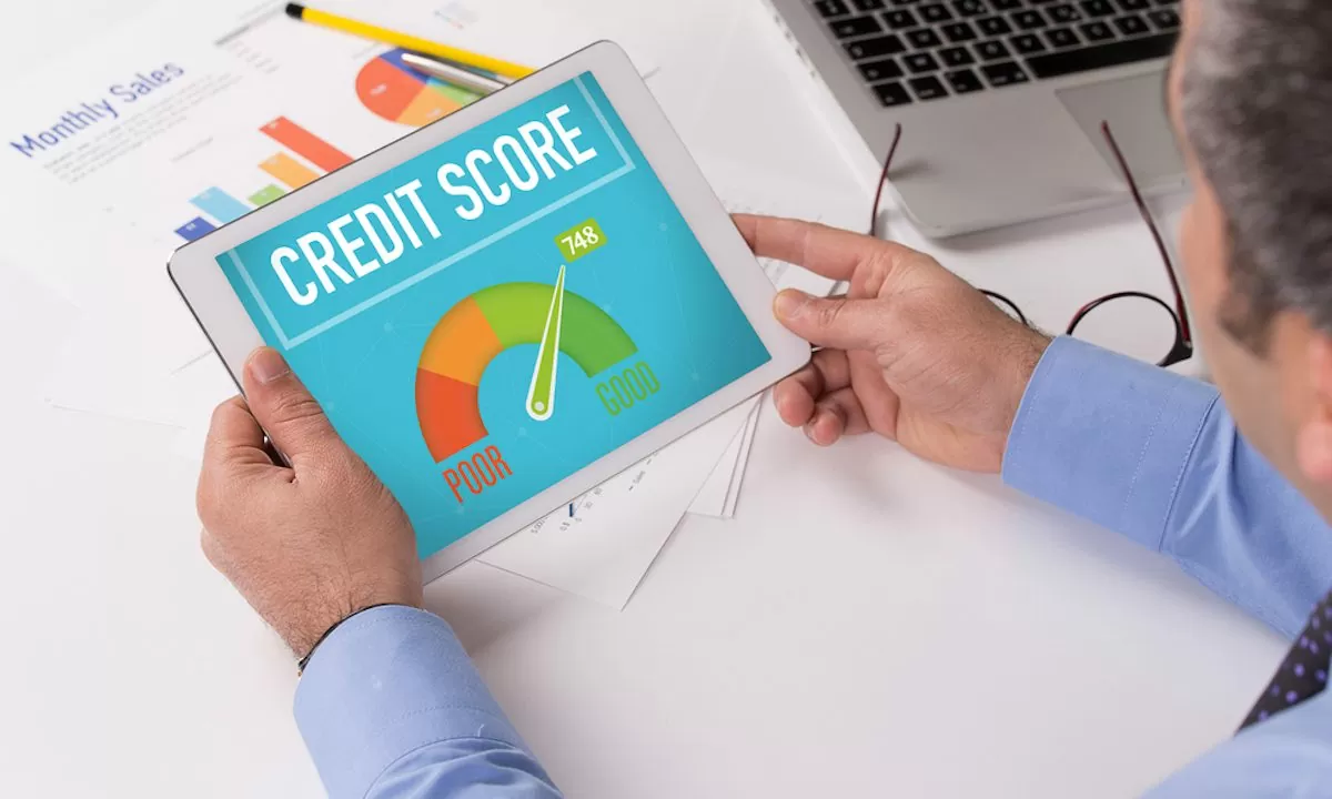 Does frequent checking reduce credit score