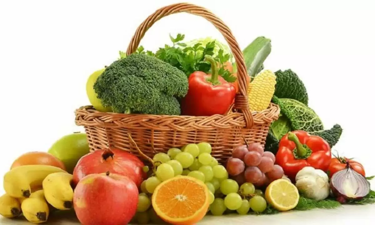 Eating some fruits without peeling them is good for health