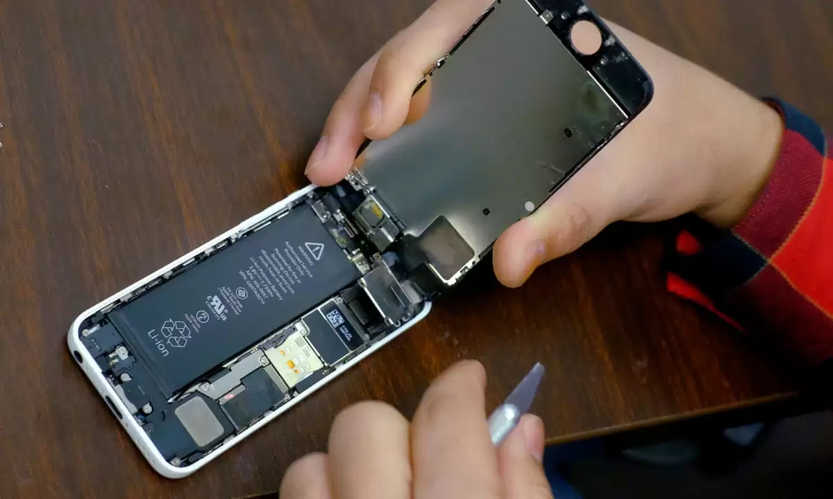 Must Know Before Buying Refurbished Electronics