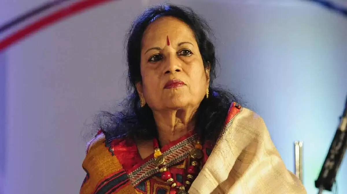 Severe Injuries Appears On Vani Jayaram Fore Head Is It Normal Death Or