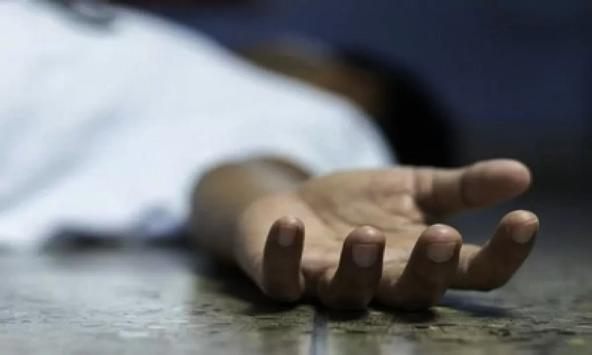 Woman commits suicide after killing her daughter in Mangalore