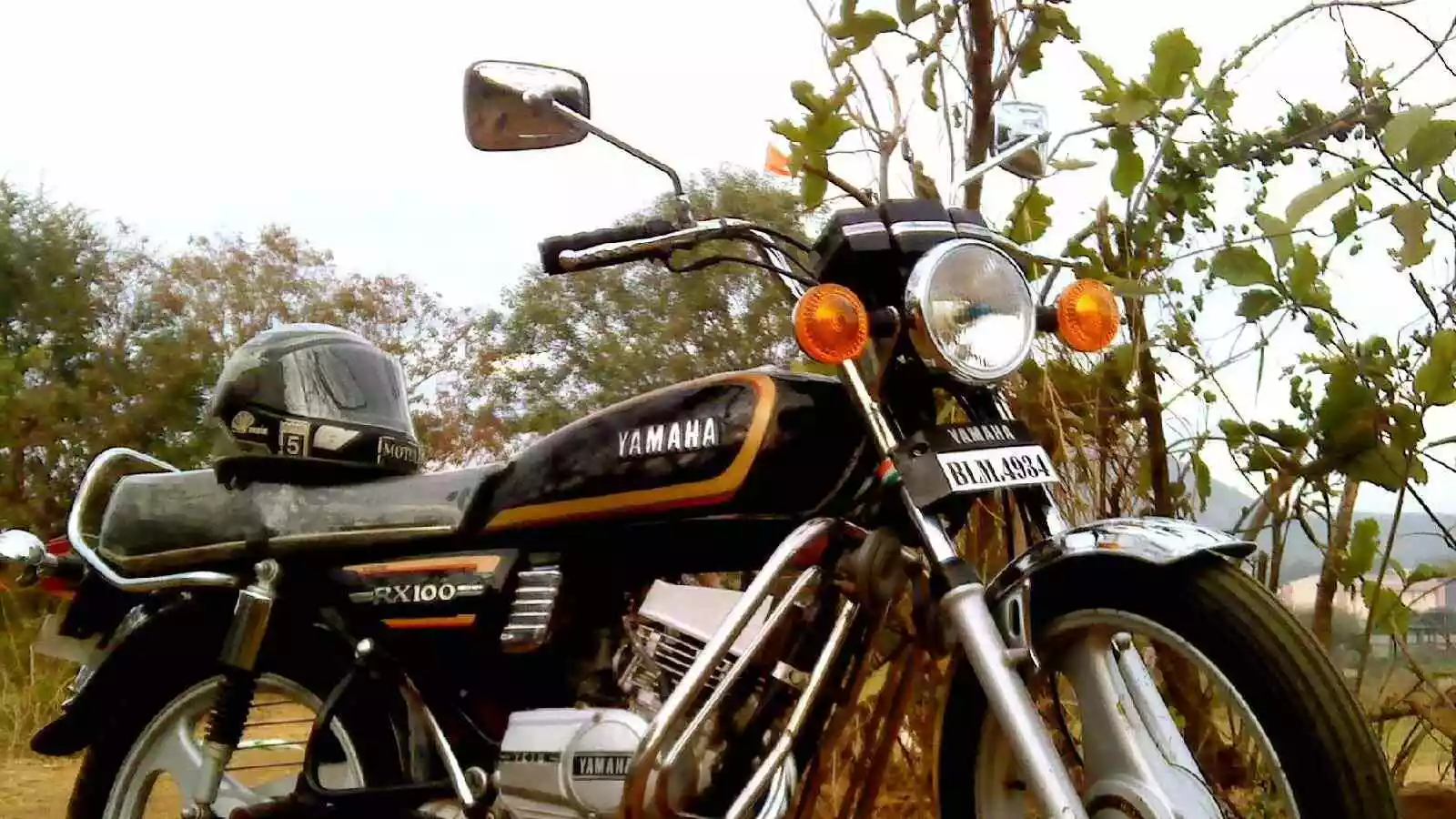 Yamaha RX100 Bike