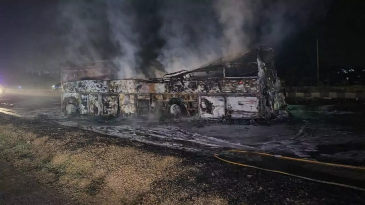 Chitradurga Bus Catches Fire
