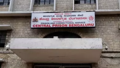 ಬೆಂಗಳೂರು, ಮೈಸೂರು ಸೇರಿ ಕರ್ನಾಟಕ ರಾಜ್ಯದ ಜೈಲುಗಳಲ್ಲಿ ಮೊಬೈಲ್ ಫೋನ್, ಚಾಕು, ಮಾದಕ ವಸ್ತು ಪತ್ತೆ