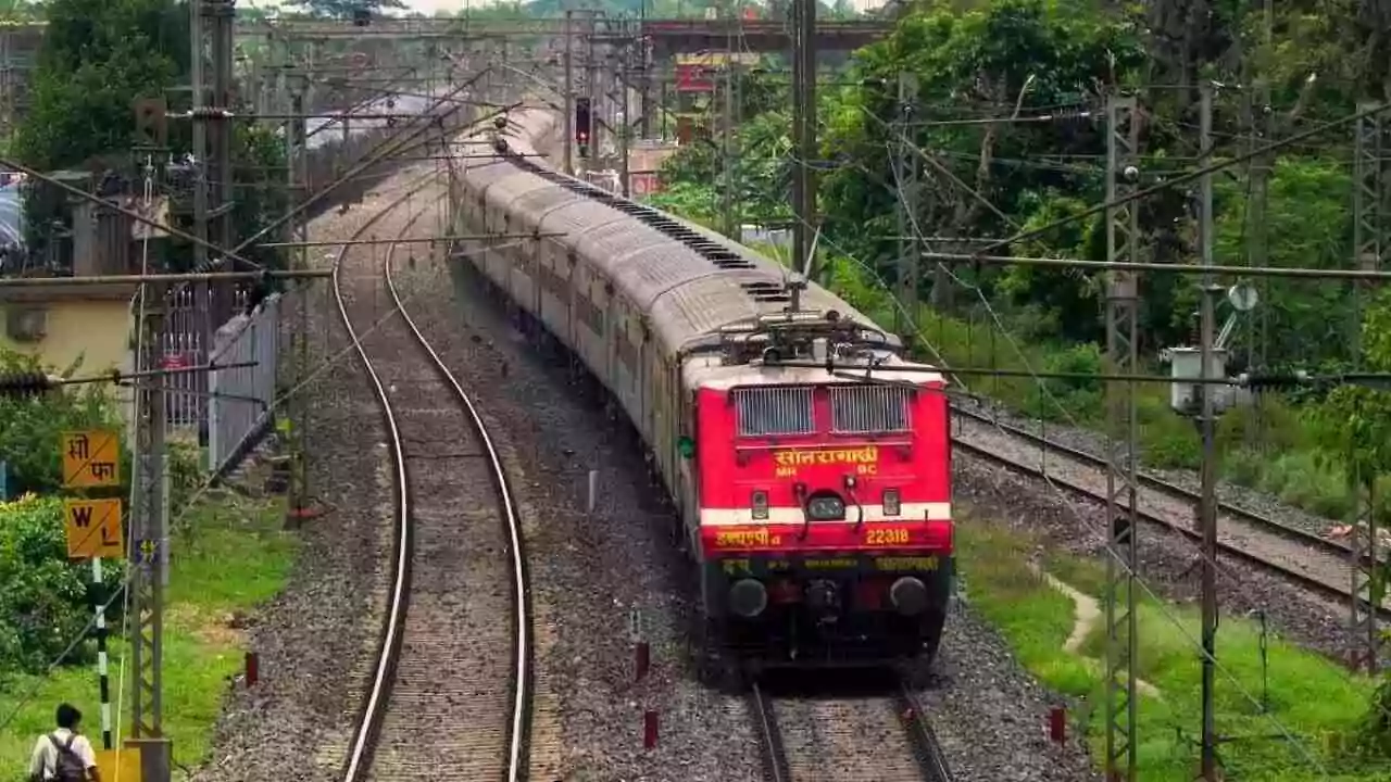 ಇನ್ಮುಂದೆ ಬೆಂಗಳೂರು to ಮುಂಬೈ ಕೇವಲ 18 ಗಂಟೆ ಪ್ರಯಾಣ! ದುರಂತೋ ರೈಲು ಸಿದ್ಧತೆ