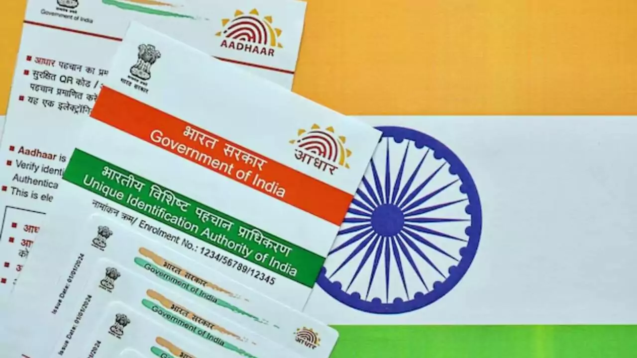 ಆಧಾರ್ ಕಾರ್ಡ್ ಹೊಸ ಡಿಸೈನ್ ಬರ್ತಿದೆ! QR ಕೋಡ್ ಆಧಾರಿತ ವ್ಯವಸ್ಥೆ ಶೀಘ್ರದಲ್ಲೇ ಜಾರಿ