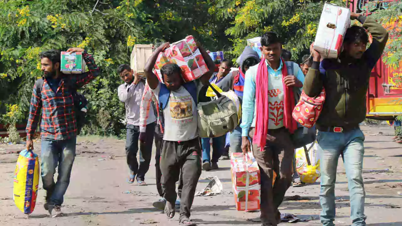 ಬೆಂಗಳೂರು: ಇನ್ಮುಂದೆ ಅಕ್ರಮ ವಲಸಿಗರಿಗೆ ಮನೆ, ಜಾಗ ಕೊಟ್ಟರೆ ಮಾಲಿಕರಿಗೆ ಕಾನೂನು ಸಂಕಷ್ಟ