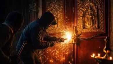 ತುಮಕೂರು ದೇವಾಲಯದಲ್ಲಿ ಕಳ್ಳತನ: ವಿದ್ಯುತ್ ಸಂಪರ್ಕ ಕಡಿತಗೊಳಿಸಿ ಆಭರಣ ಕಳವು