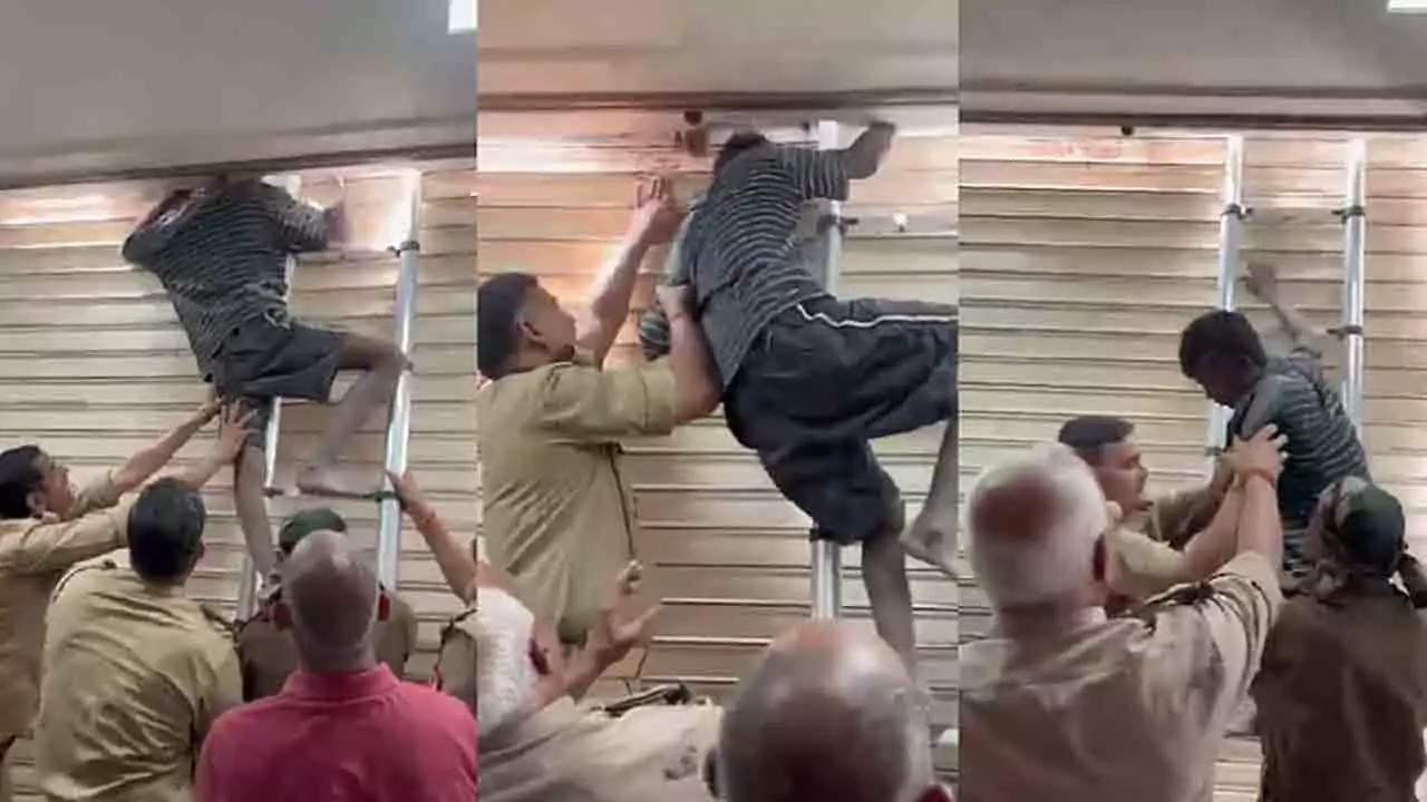 Watch: ಕಳ್ಳತನಕ್ಕೆ ಬಂದವನಿಗೆ ಎದುರಾಯ್ತು ಸಂಕಷ್ಟ! ಶಟ್ಟರ್ನಲ್ಲಿ ಸಿಲುಕಿ ಒದ್ದಾಡಿದ ಕಳ್ಳ