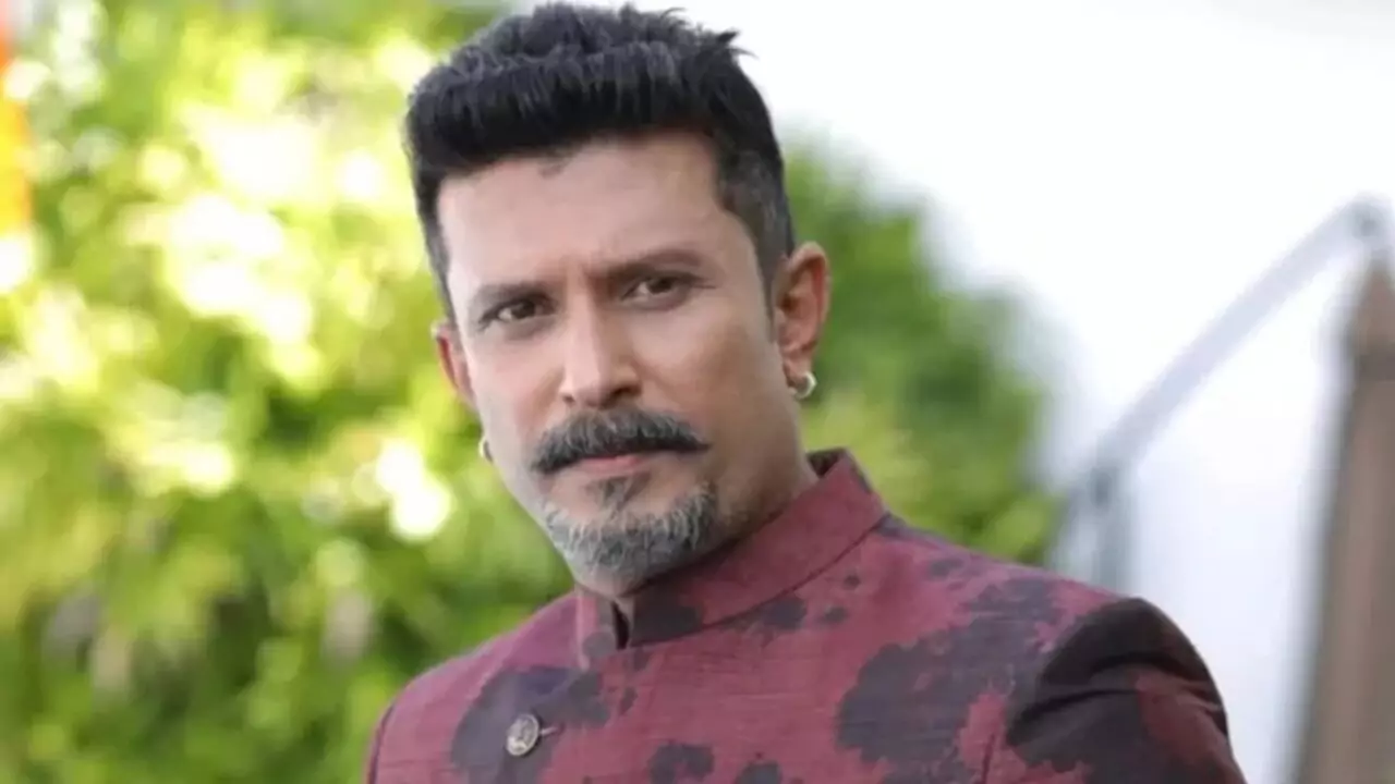 ನಟ ದಿಲೀಪ್ ರಾಜ್ ಅವರ ಅಂತ್ಯಕ್ರಿಯೆ! ಲಿಂಗಾಯತ ಸಂಪ್ರದಾಯದಂತೆ ಅಂತಿಮ ವಿಧಿವಿಧಾನ