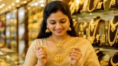 ಮದುವೆ ಸೀಸನ್ ನಡುವೆ ಚಿನ್ನ ಖರೀದಿಗೆ ಮುಂದಾದವರಿಗೆ ಚಿನ್ನದ ಬೆಲೆ ಭಾರ