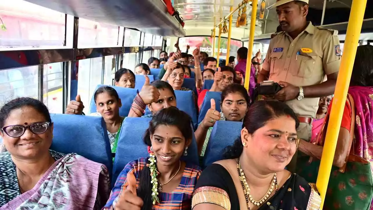 ಉಚಿತ ಬಸ್ ಪ್ರಯಾಣ ಮಾಡುವ ಮಹಿಳೆಯರಿಗೆ ಶೀಘ್ರದಲ್ಲೇ ಸ್ಮಾರ್ಟ್ ಕಾರ್ಡ್
