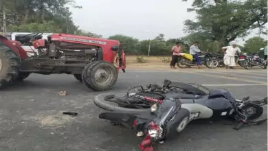 ಕೋಲಾರದಲ್ಲಿ ಭೀಕರ ಅಪಘಾತ.. ತಂದೆ-ತಾಯಿ, ಮಗಳು ಸ್ಥಳದಲ್ಲೇ ಸಾವು