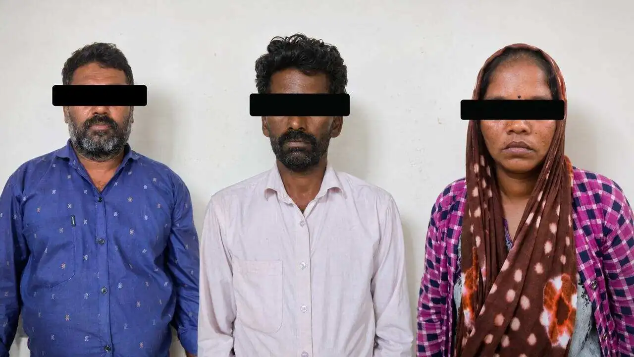ಪತಿಯನ್ನೇ ಕೊಲ್ಲಿಸಲು 2 ಲಕ್ಷ ಸುಪಾರಿ; ಪತ್ನಿ, ಪ್ರಿಯಕರ ಸೇರಿ ಮೂವರು ಅರೆಸ್ಟ್!