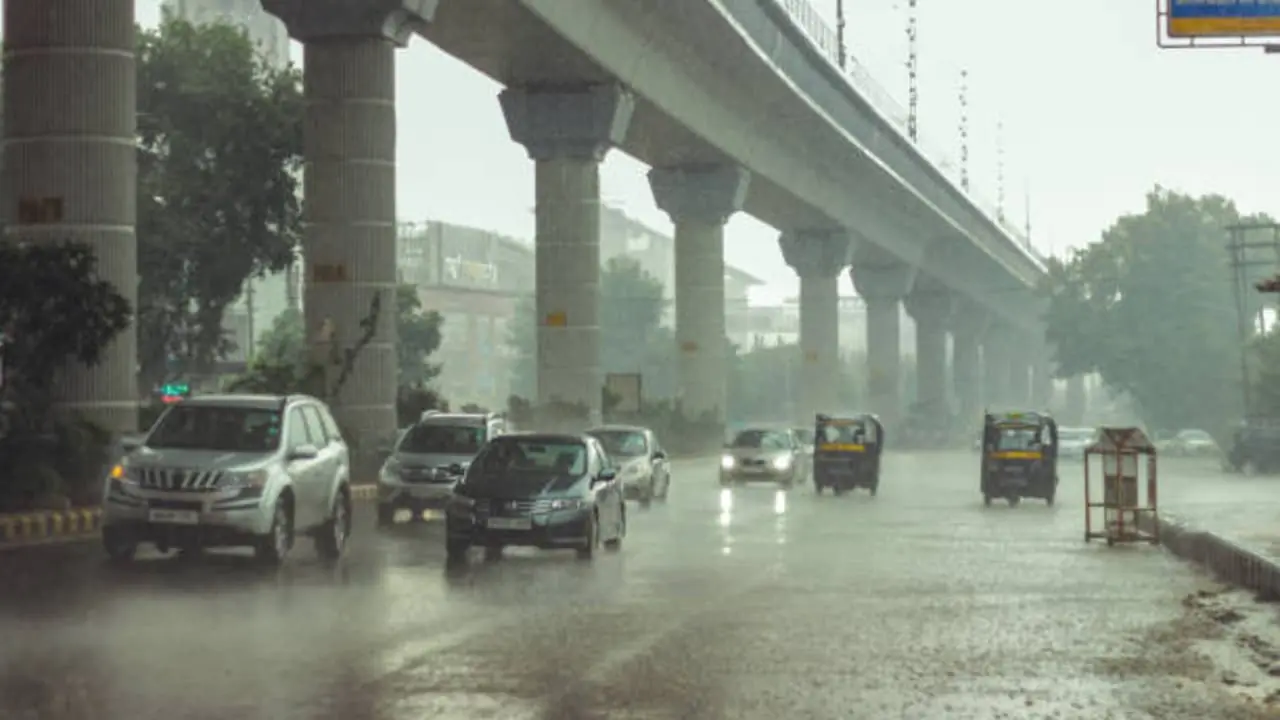 Bengaluru Rains Today 18-10-2026