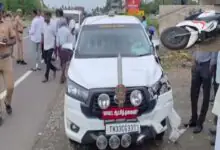 ಭೀಕರ ಅಪಘಾತ: ಜಿಲ್ಲಾಧಿಕಾರಿ ಕಾರು ಡಿಕ್ಕಿಯಾಗಿ ರೈತ ಸ್ಥಳದಲ್ಲೇ ಸಾವು