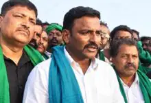 ರೈತರ ಬೇಡಿಕೆ ಈಡೇರದಿದ್ದರೆ ರೈಲು, ವಿಮಾನ ನಿಲ್ದಾಣ ಬಂದ್ ಮಾಡುವುದಾಗಿ ಎಚ್ಚರಿಕೆ!
