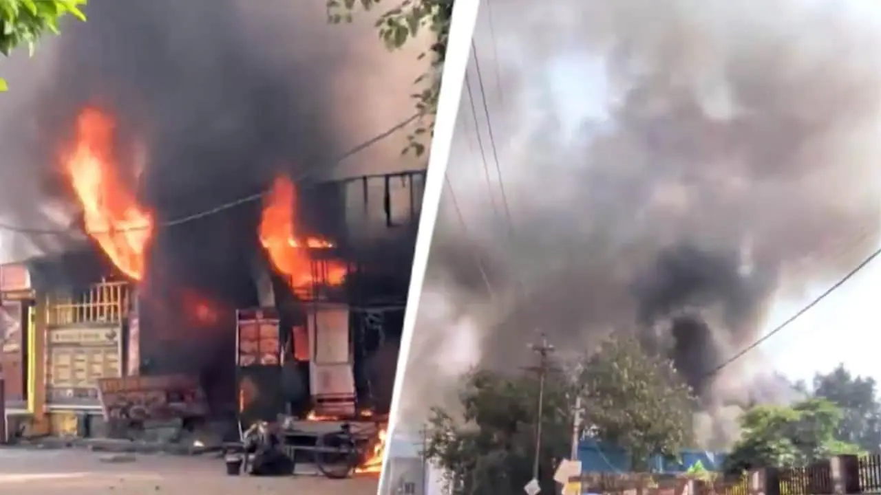 ನೋಯ್ಡಾದಲ್ಲಿ ಭೀಕರ ಅಗ್ನಿ ಅವಘಡ: ಓರ್ವ ಸಾವು, ಹಲವು ಅಂಗಡಿಗಳು ಸುಟ್ಟು ಭಸ್ಮ