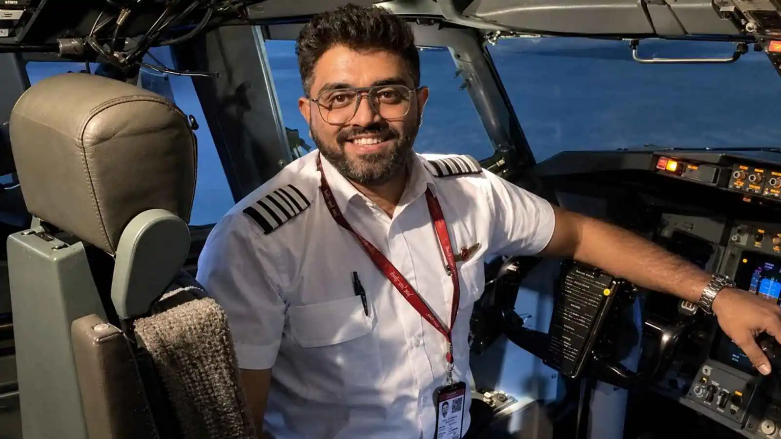 Pilot Smit Machchhar