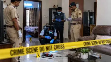 ಕಾರು ಖರೀದಿಗೆ ಹಣ ಕೊಡಲಿಲ್ಲ ಅಂತ ತಂದೆಯ ಕತ್ತು ಸೀಳಿ ಕೊಂದ ಮಗ