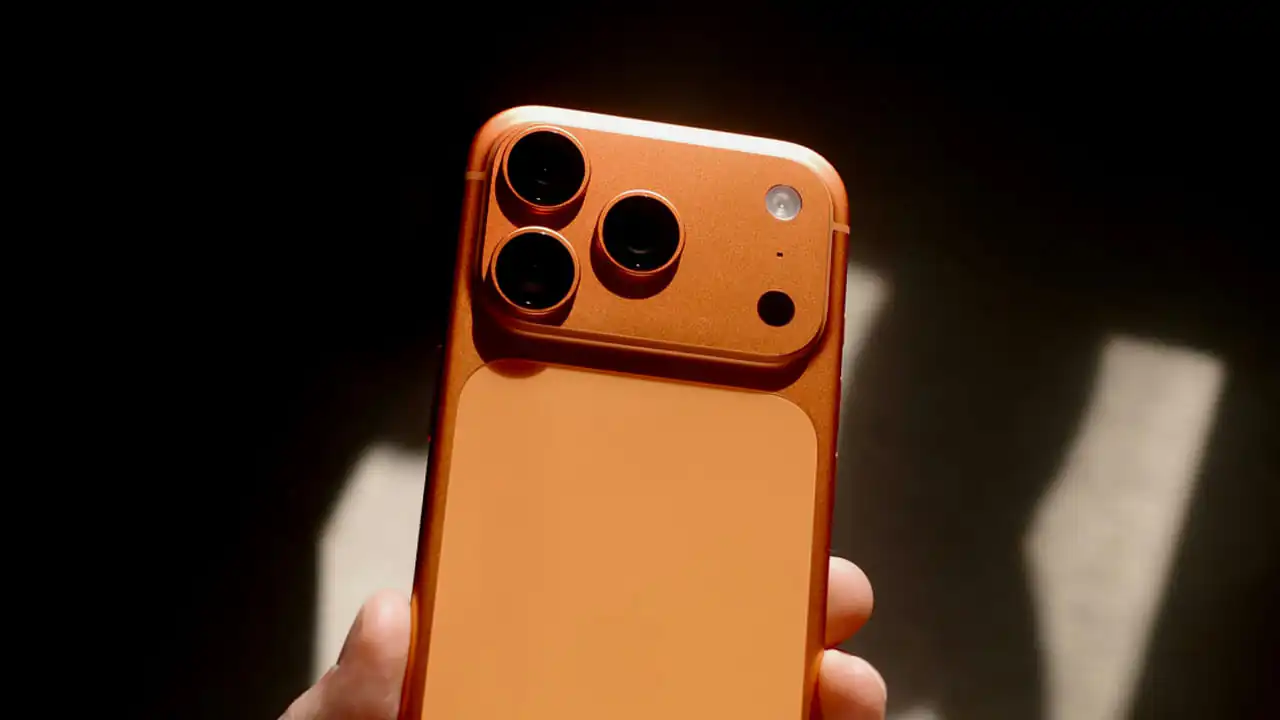 iPhone Price India Vs America
